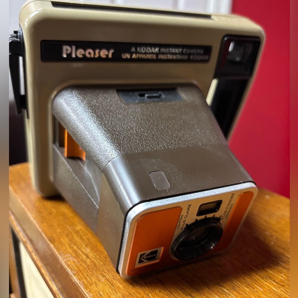 Vintage Kodak PLEASER  instant camera